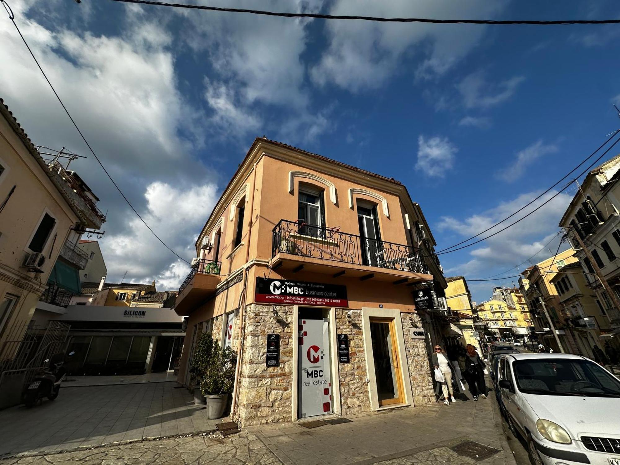 Travelers Luxury Suites, Studios & Apartments Corfu  Екстериор снимка
