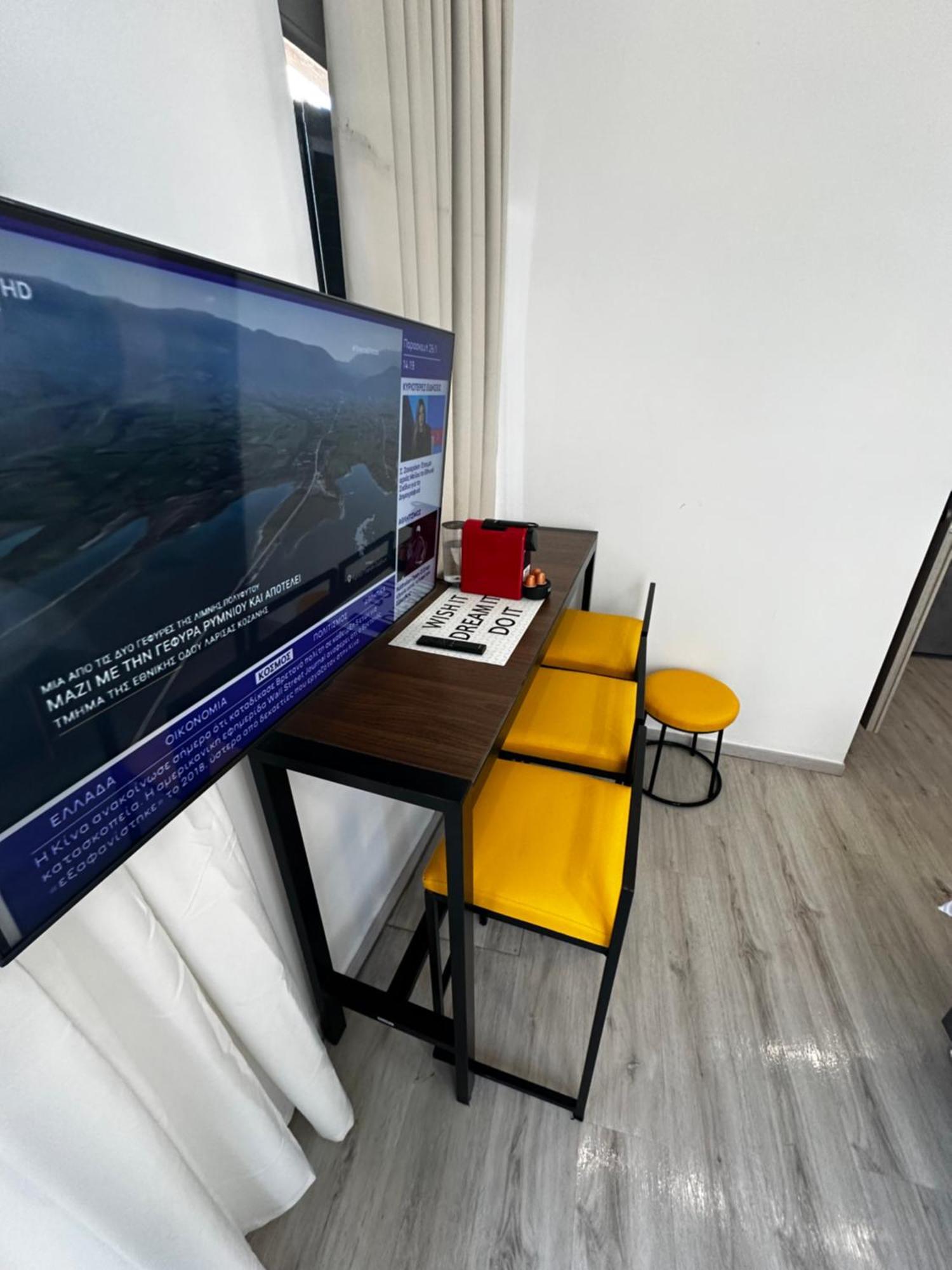 Travelers Luxury Suites, Studios & Apartments Corfu  Екстериор снимка