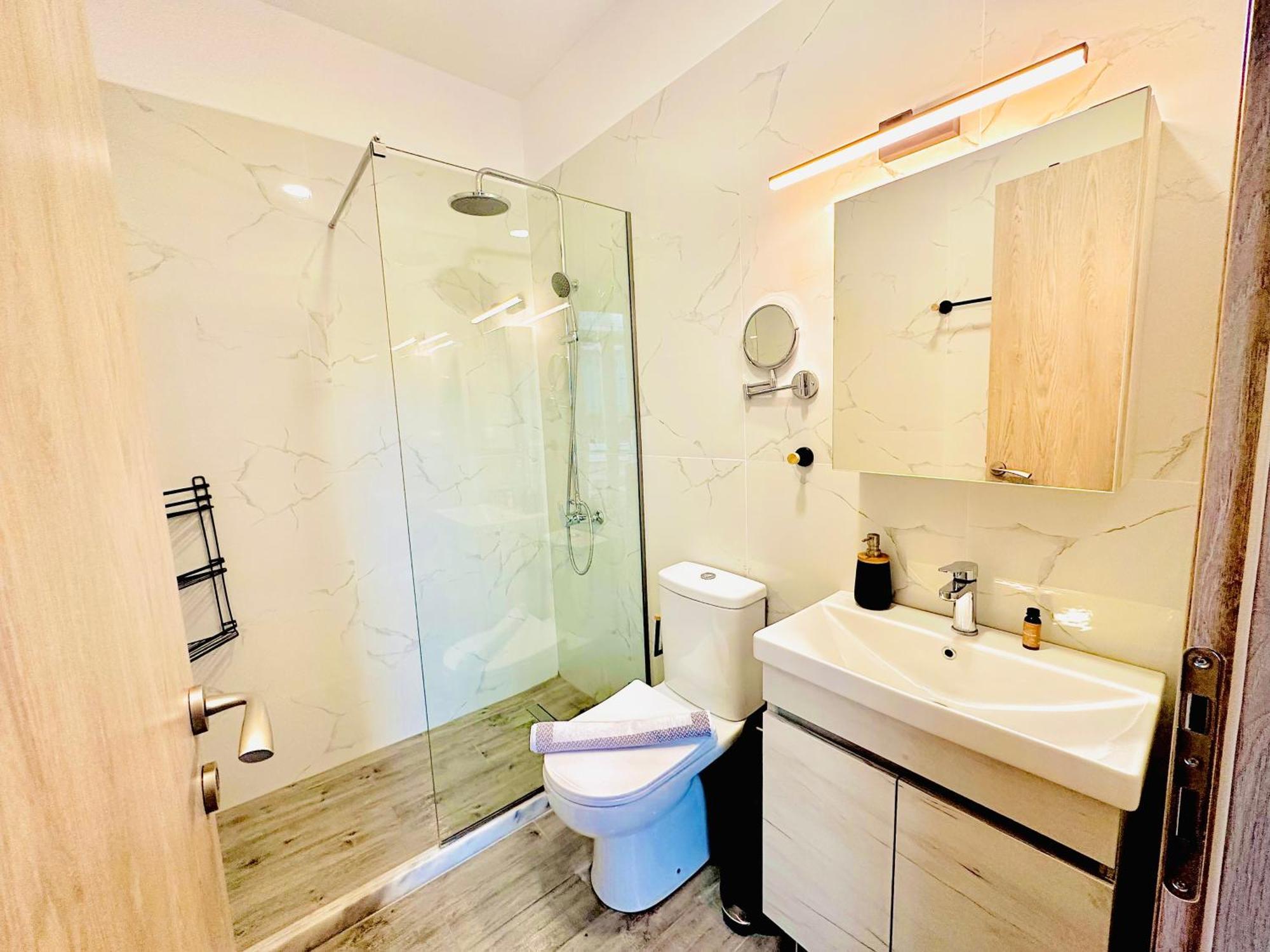 Travelers Luxury Suites, Studios & Apartments Corfu  Екстериор снимка