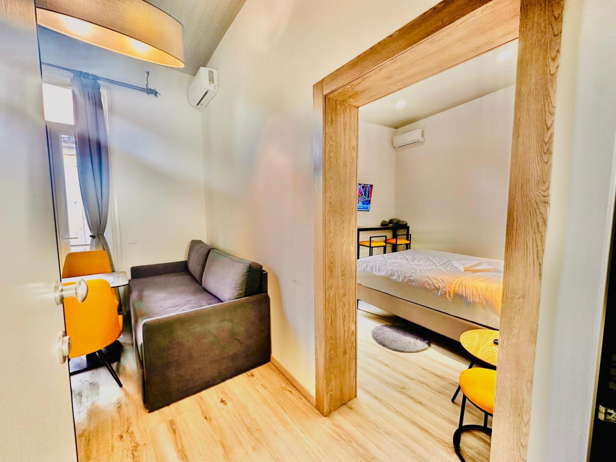 Travelers Luxury Suites, Studios & Apartments Corfu  Екстериор снимка